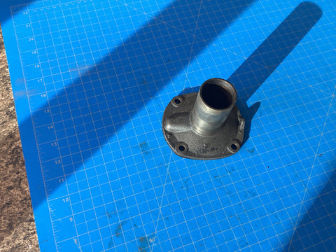 Transmission Front Bearing Retainer