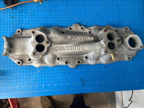 32-48 EdelBrock Super Manifold (Blemish)