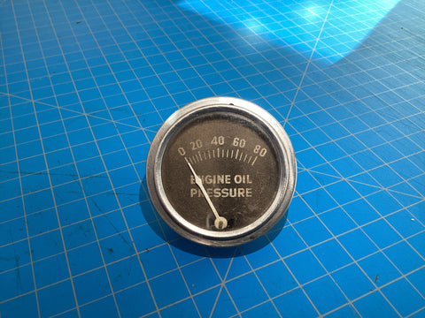 Vintage Rochester Oil Pressure Gauge